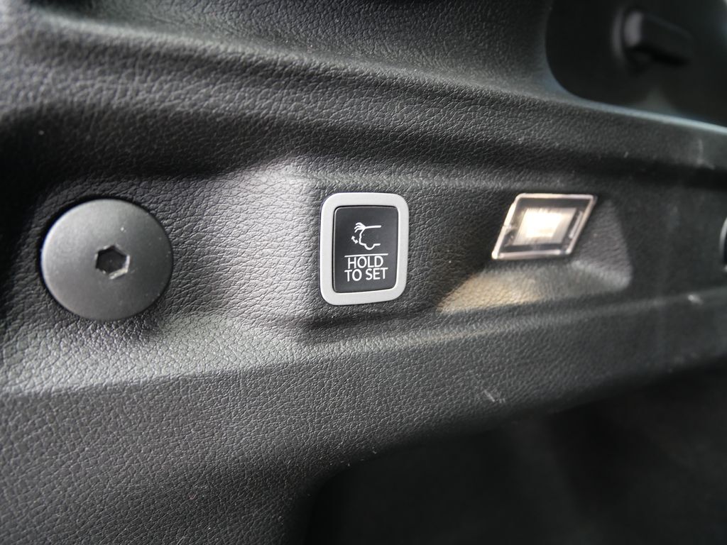 2023 Jeep Grand Cherokee L Limited Mt Pleasant MI