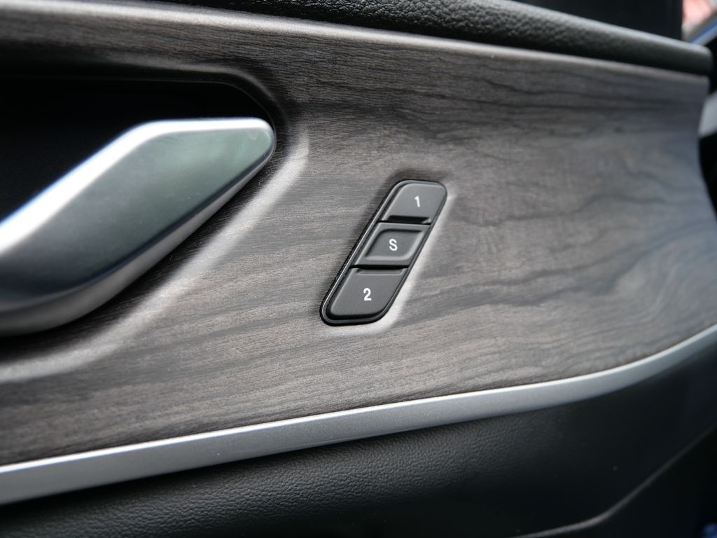 2023 Jeep Grand Cherokee L Limited Mt Pleasant MI