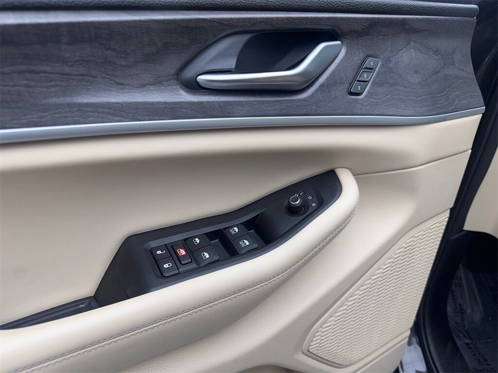 2023 Jeep Grand Cherokee L Limited NAV,CAM,HTD STS,BLIND SPOT,20&quot; WLS,3RD ROW Irving TX