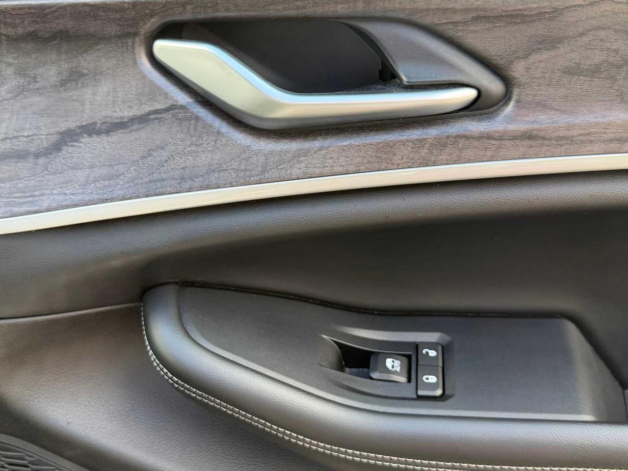 2023 Jeep Grand Cherokee L Limited Irving TX