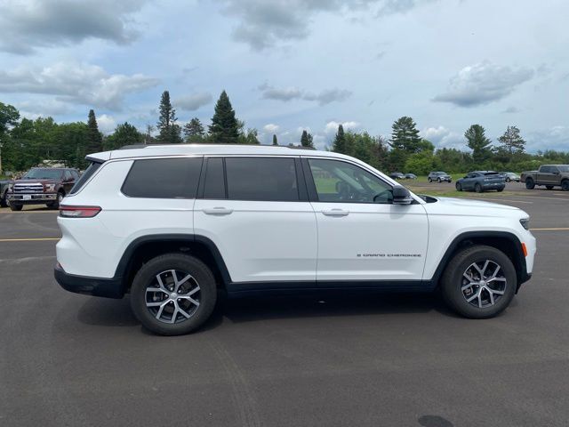 2023 Jeep Grand Cherokee L Limited Pine River MN