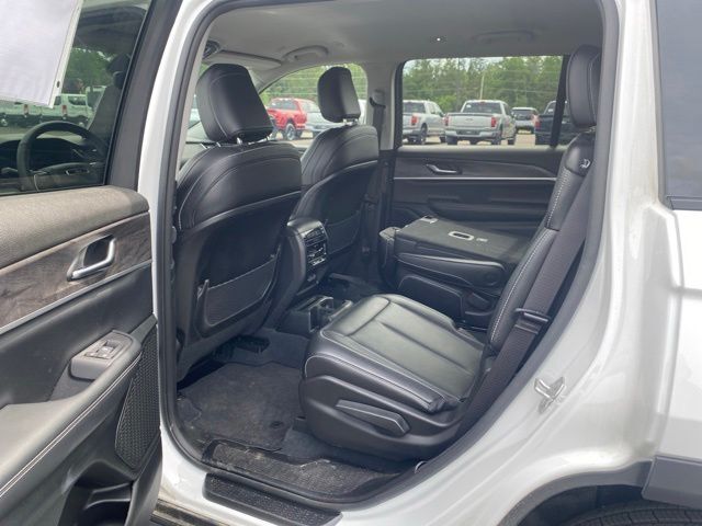 2023 Jeep Grand Cherokee L Limited Pine River MN