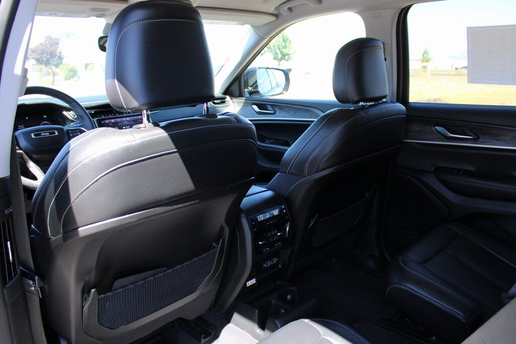2023 Jeep Grand Cherokee L Limited Klamath Falls OR