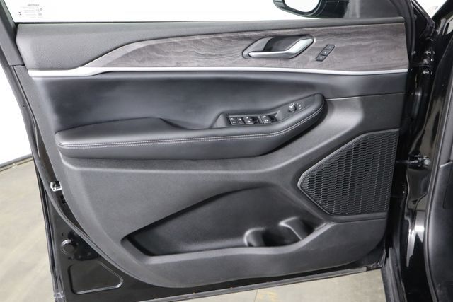 2023 Jeep Grand Cherokee L Limited Raleigh NC