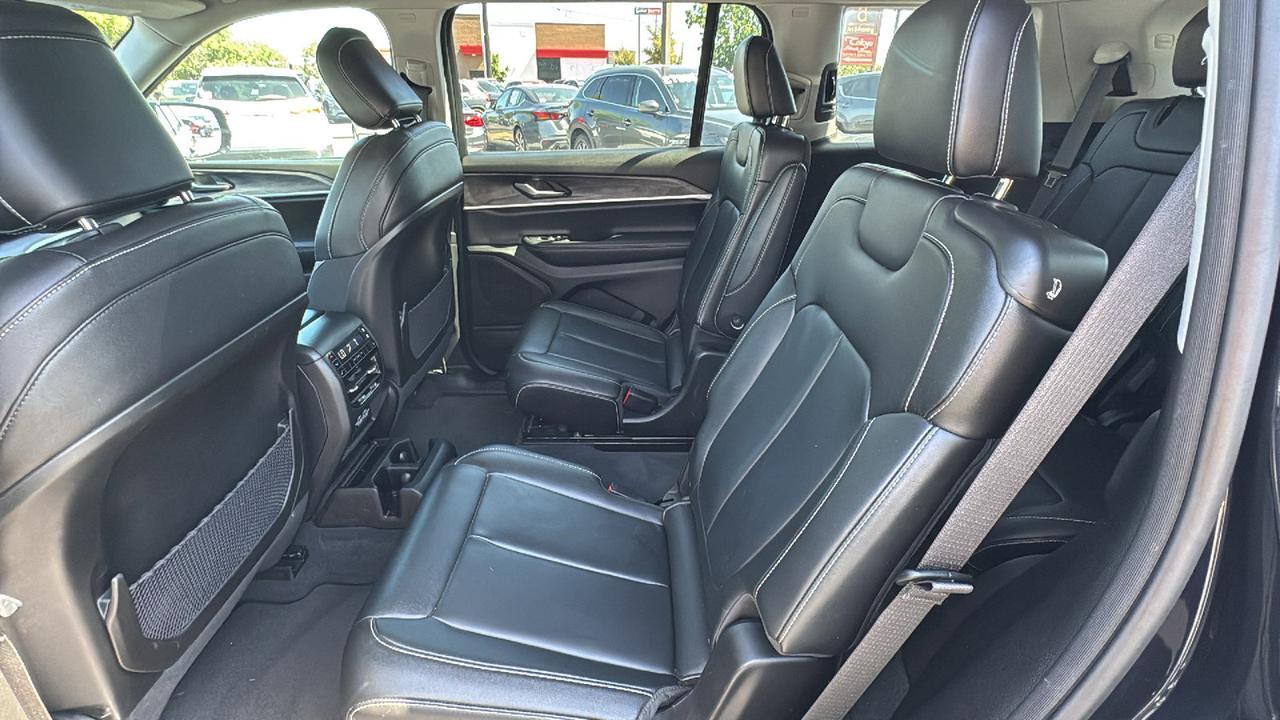2023 Jeep Grand Cherokee L Limited San Antonio TX
