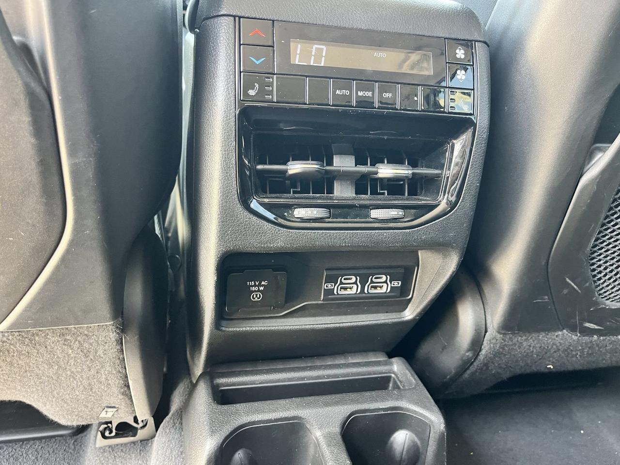 2023 Jeep Grand Cherokee L Limited Castroville TX