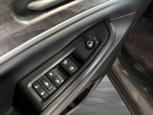 2023 Jeep Grand Cherokee L Limited San Antonio TX