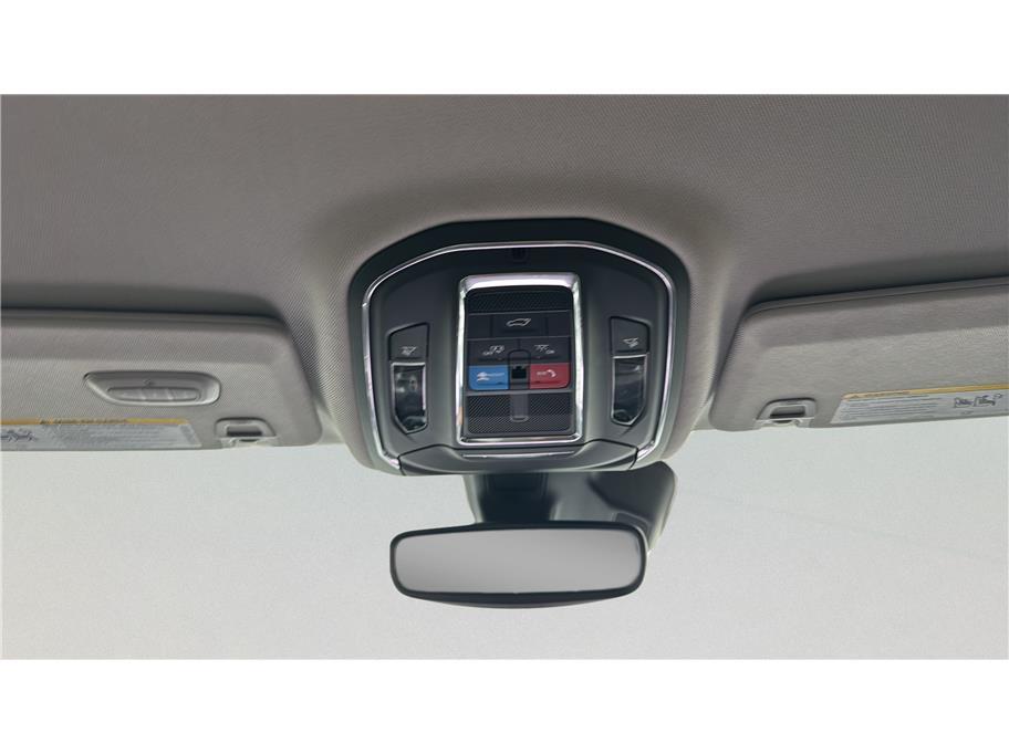 2023 Jeep Grand Cherokee L Limited Sport Utility 4D Folsom CA