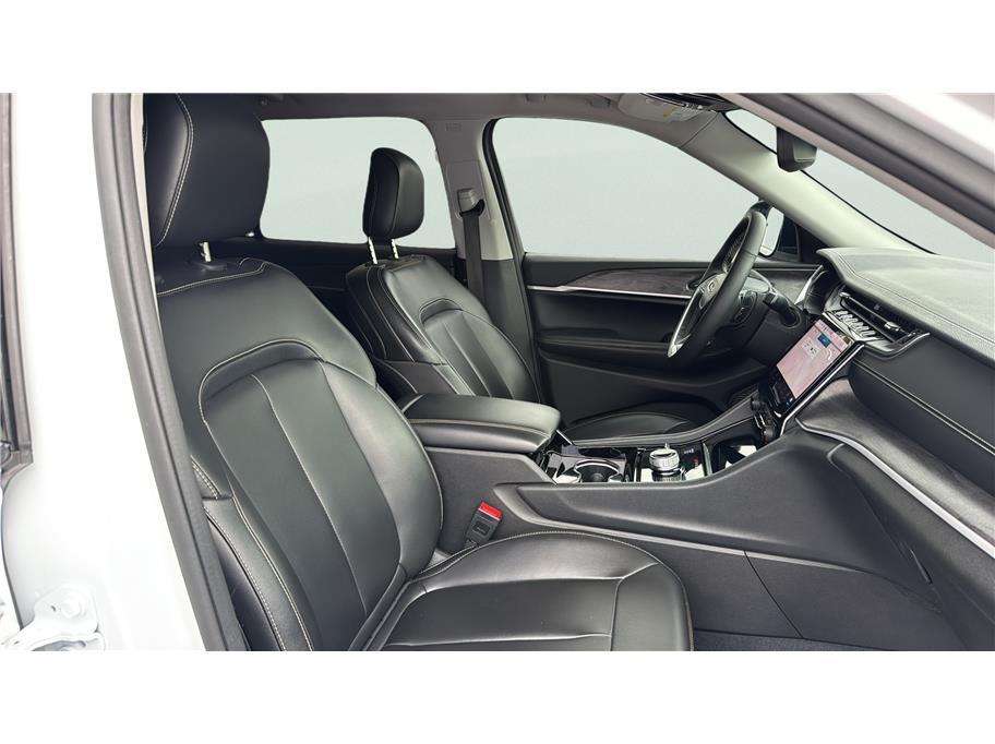2023 Jeep Grand Cherokee L Limited Sport Utility 4D Folsom CA