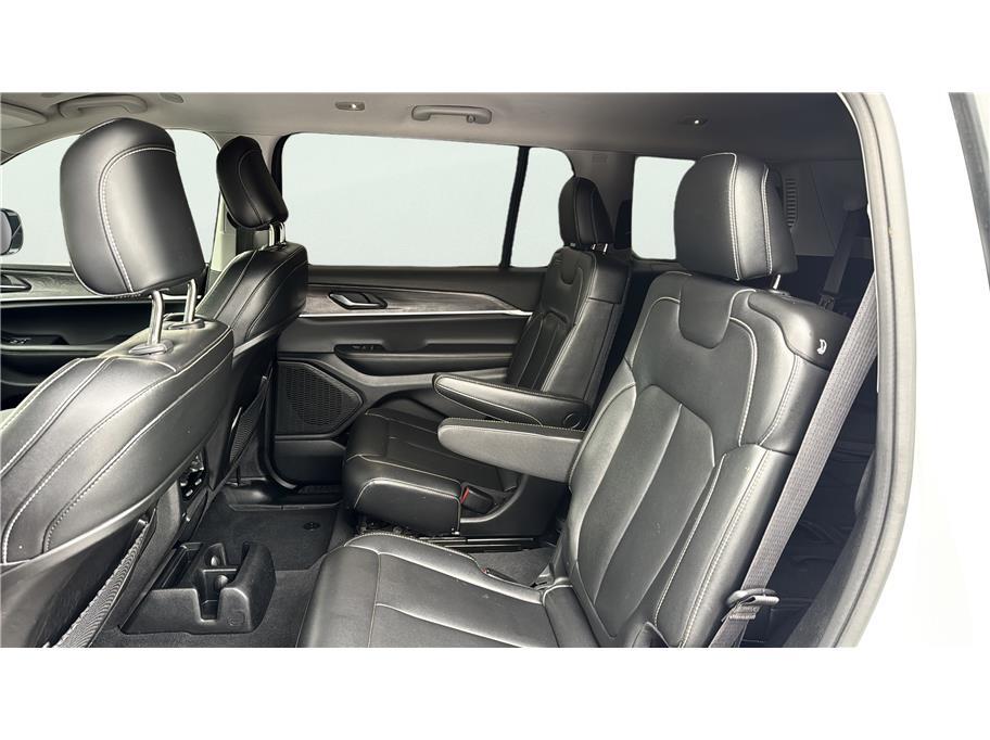 2023 Jeep Grand Cherokee L Limited Sport Utility 4D Folsom CA