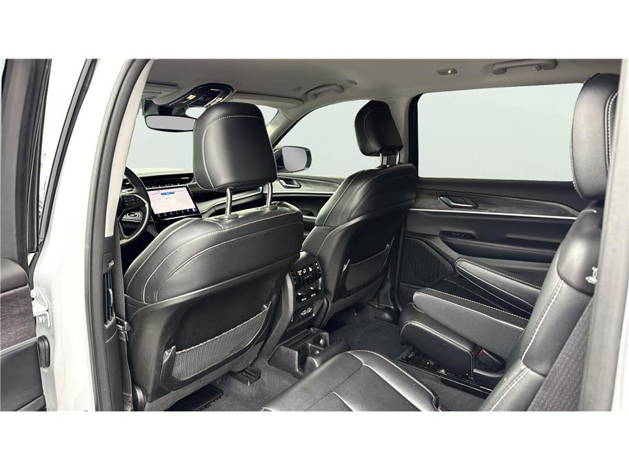 2023 Jeep Grand Cherokee L Limited Sport Utility 4D Folsom CA