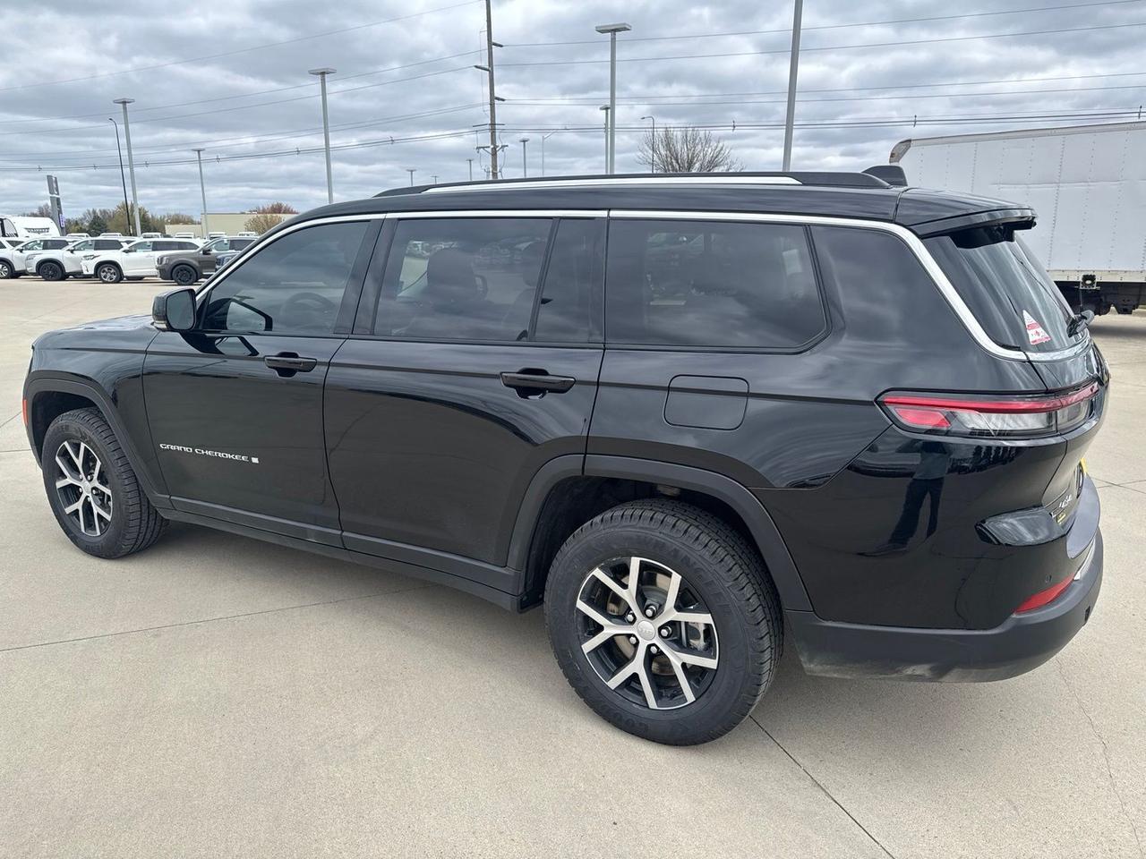 2023 Jeep Grand Cherokee L Limited Watertown SD