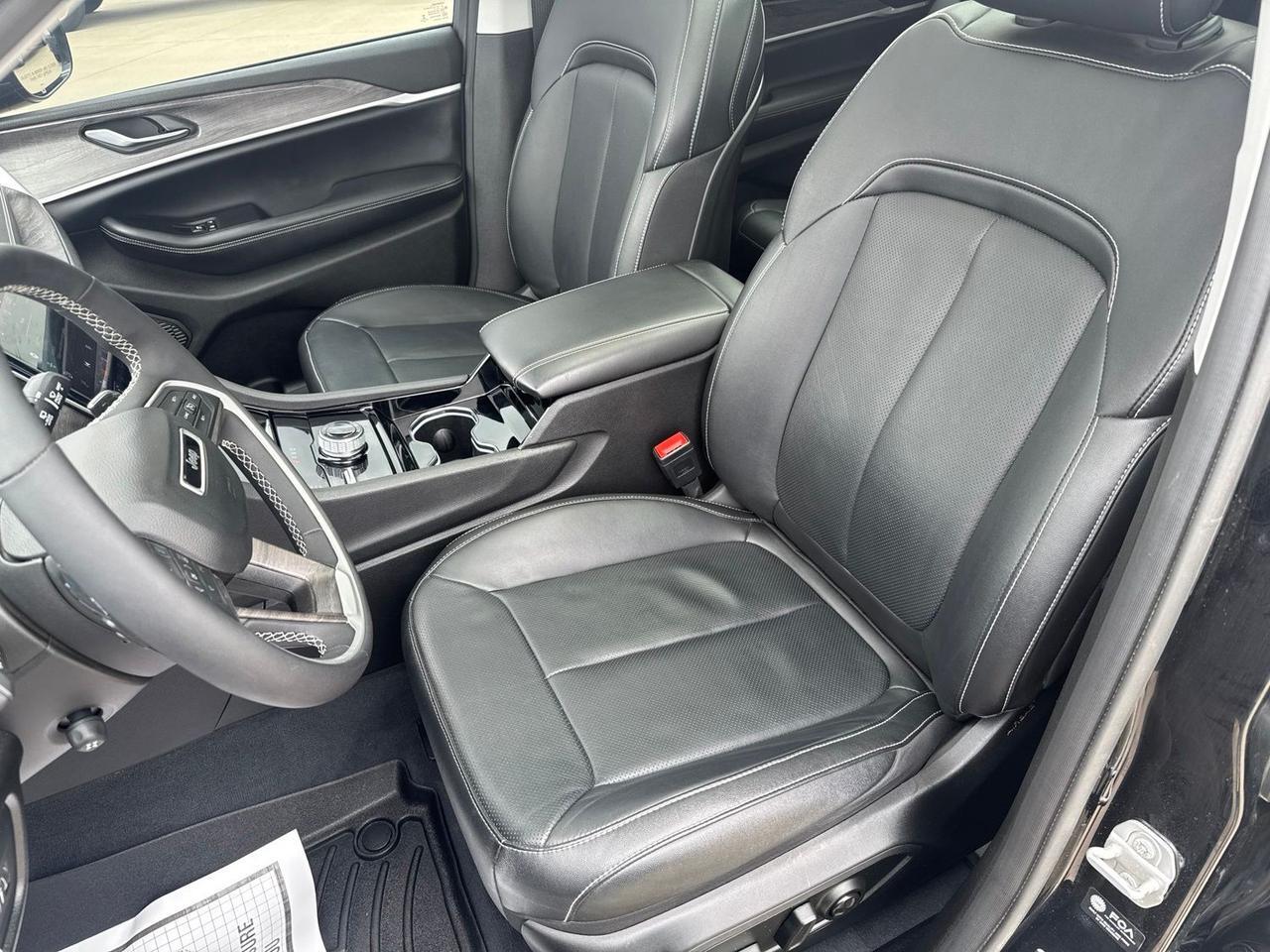 2023 Jeep Grand Cherokee L Limited Watertown SD