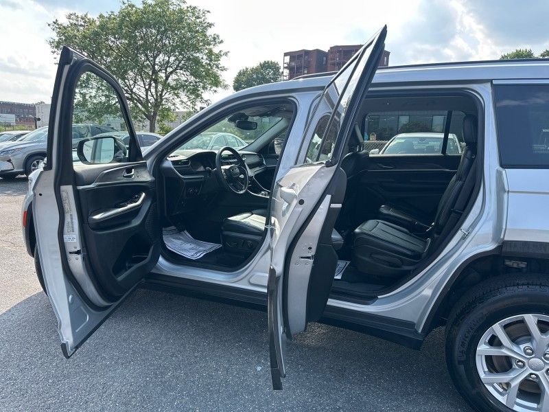 2023 Jeep Grand Cherokee L Limited Worcester MA