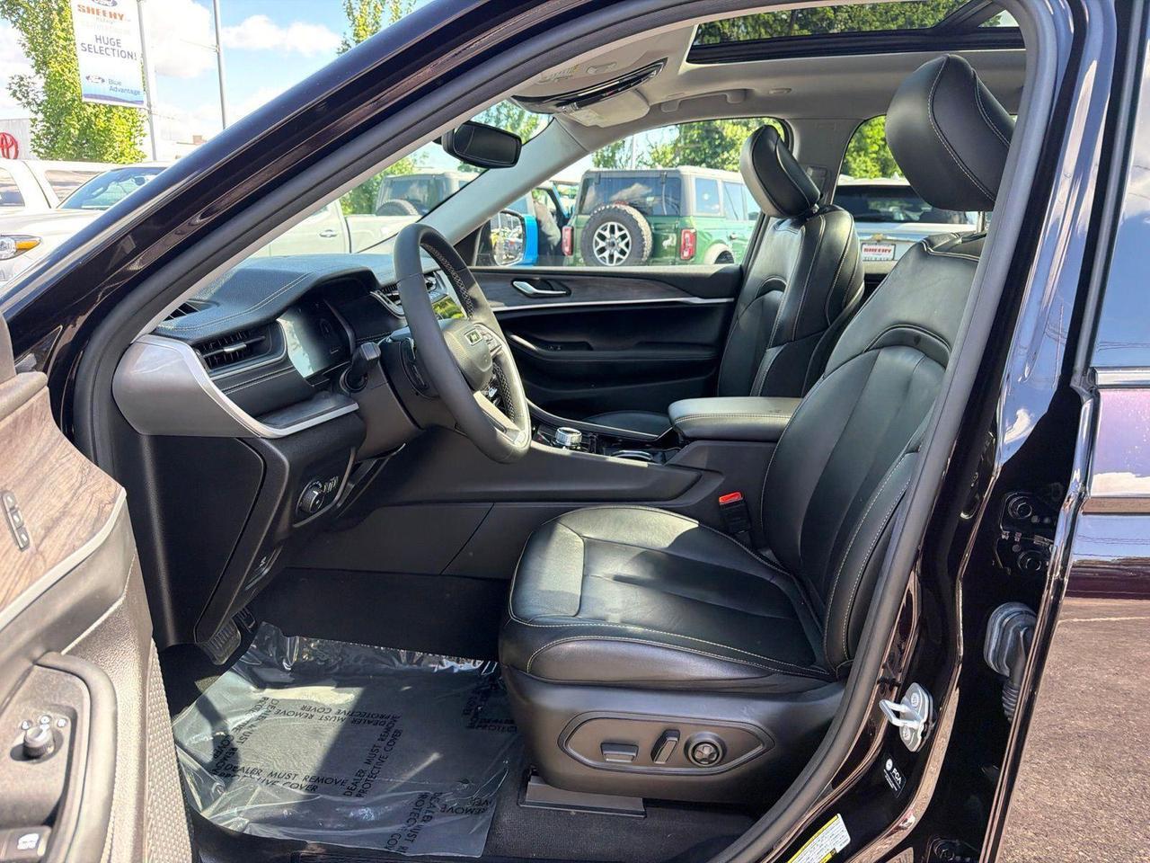 2023 Jeep Grand Cherokee L Limited Gaithersburg MD