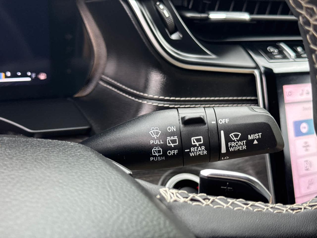 2023 Jeep Grand Cherokee L Limited Dartmouth MA
