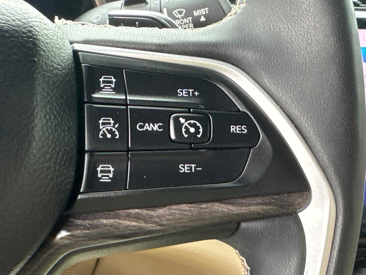 2023 Jeep Grand Cherokee L Limited Dartmouth MA