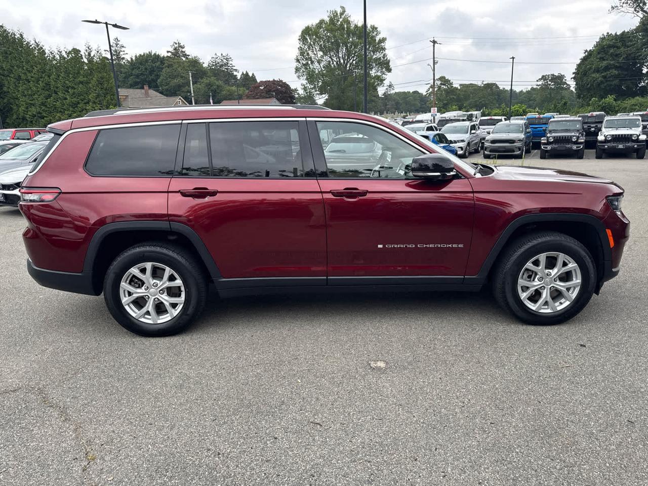2023 Jeep Grand Cherokee L Limited Dartmouth MA