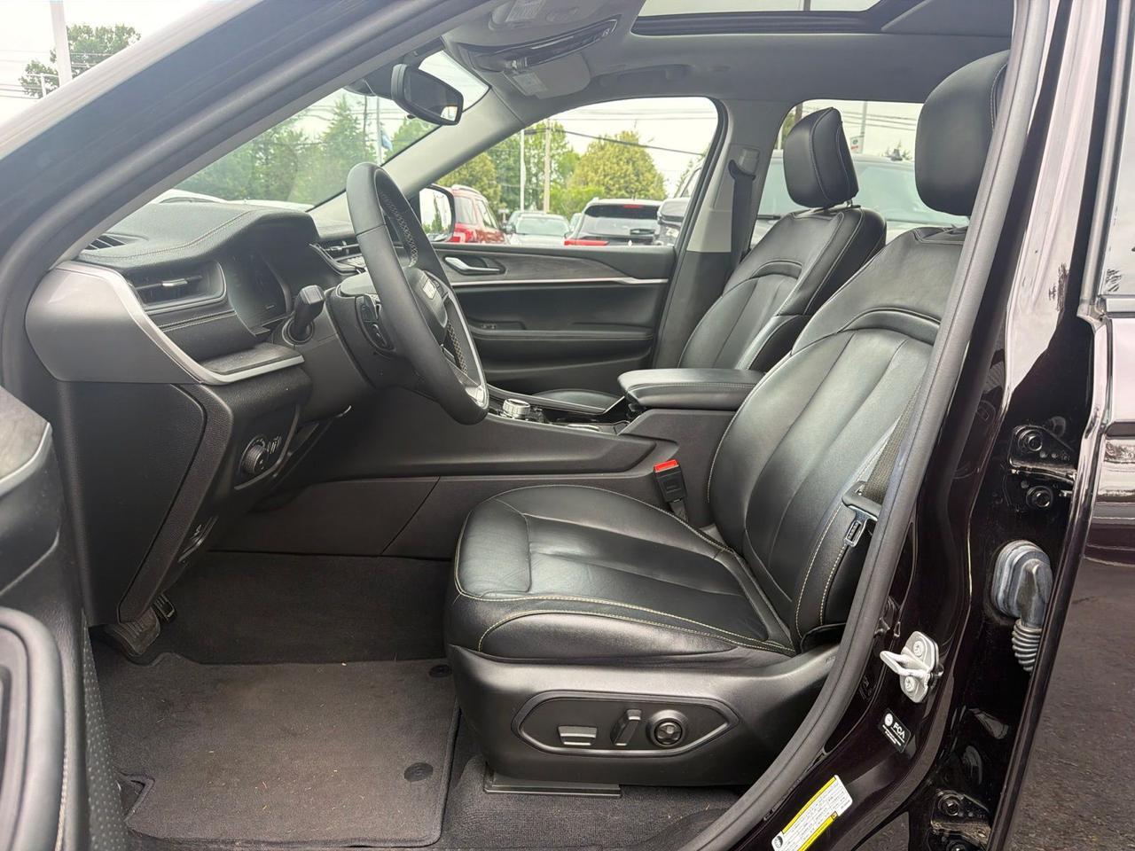 2023 Jeep Grand Cherokee L Limited Gaithersburg MD