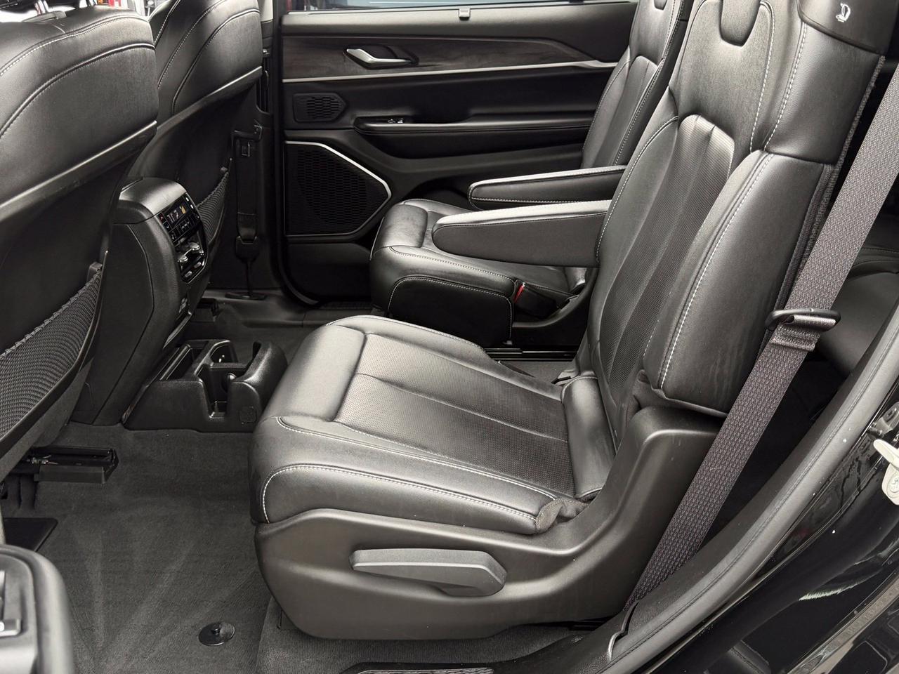 2023 Jeep Grand Cherokee L Limited Springfield VA