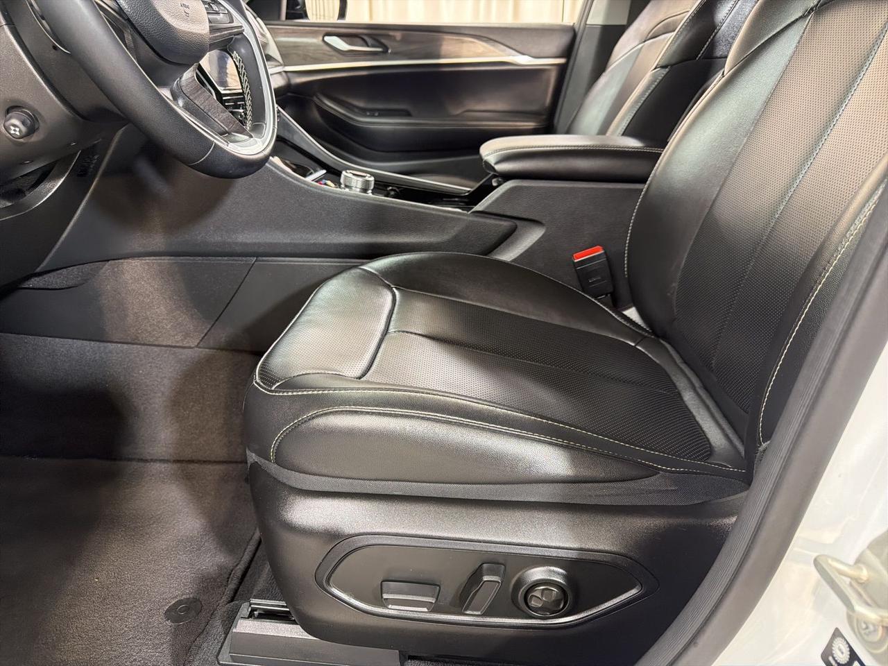 2023 Jeep Grand Cherokee L Limited Annapolis MD