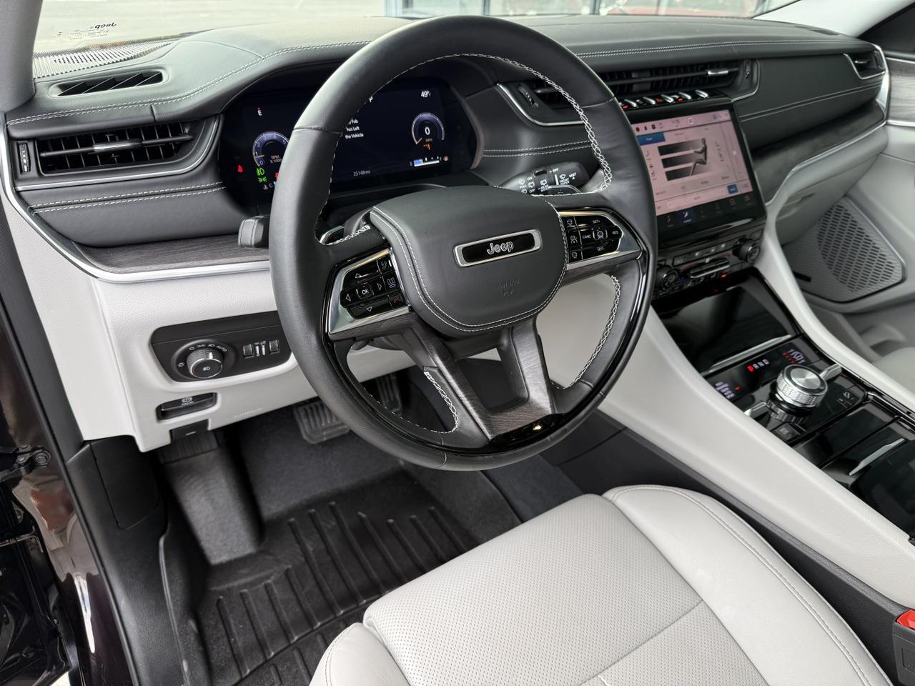 2023 Jeep Grand Cherokee L Overland Knoxville TN