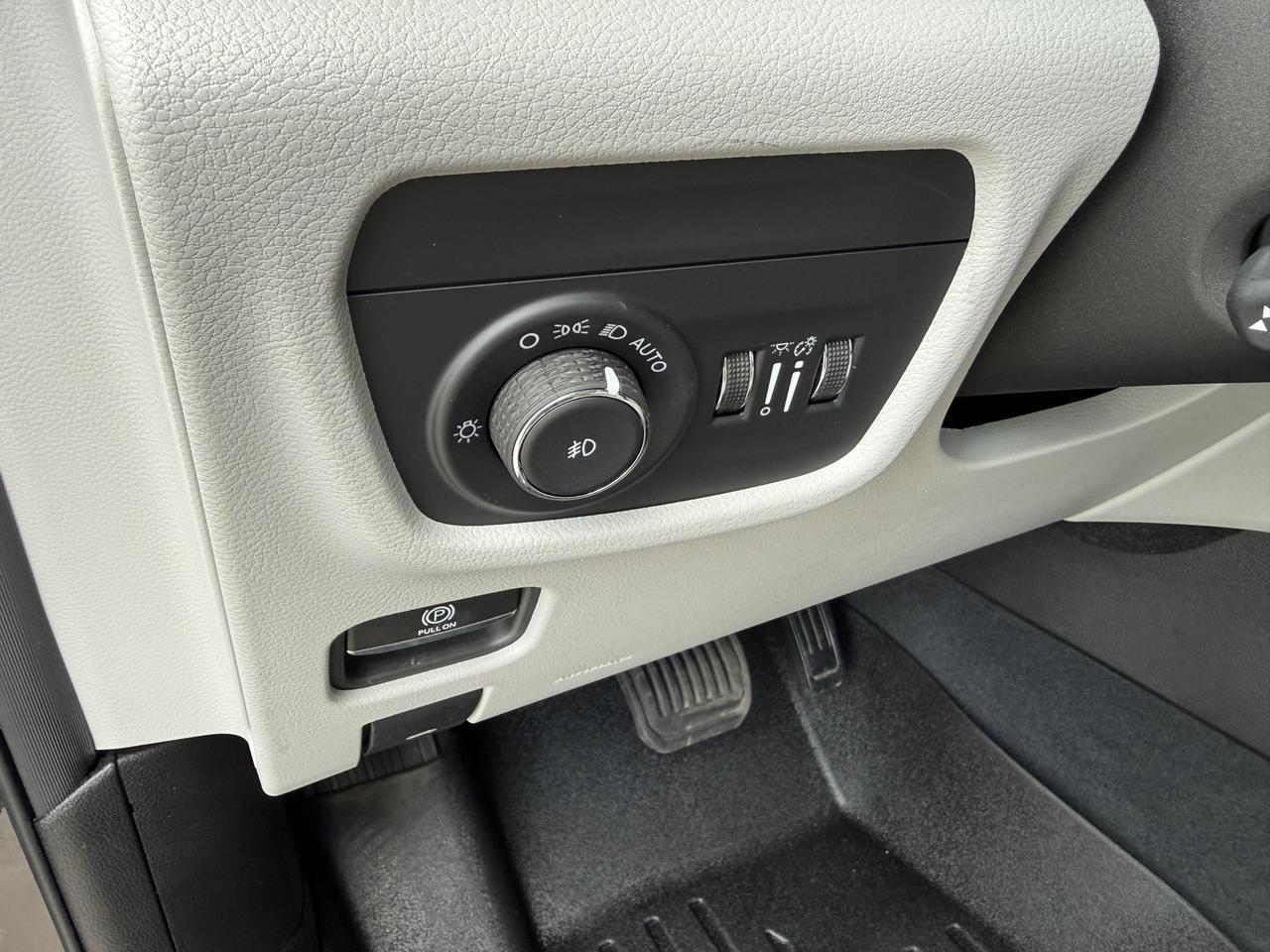 2023 Jeep Grand Cherokee L Overland Knoxville TN