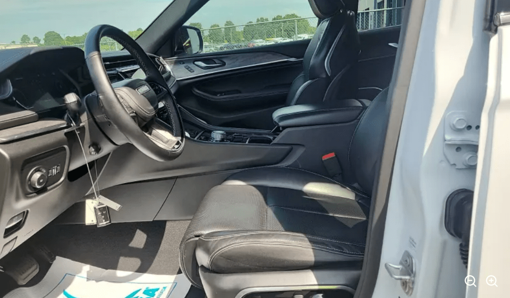 2023 Jeep Grand Cherokee L Overland Knoxville TN