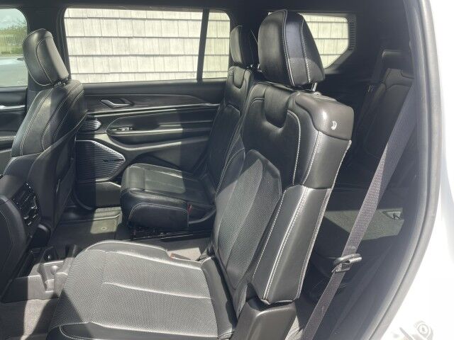 2023 Jeep Grand Cherokee L Overland Marshfield MA