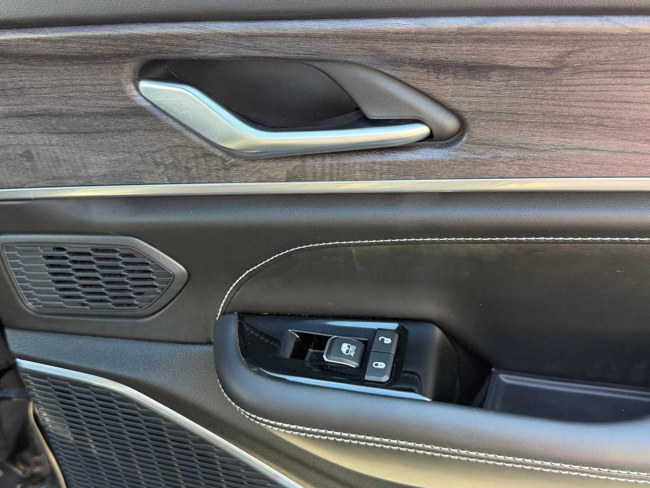 2023 Jeep Grand Cherokee L Overland Irving TX