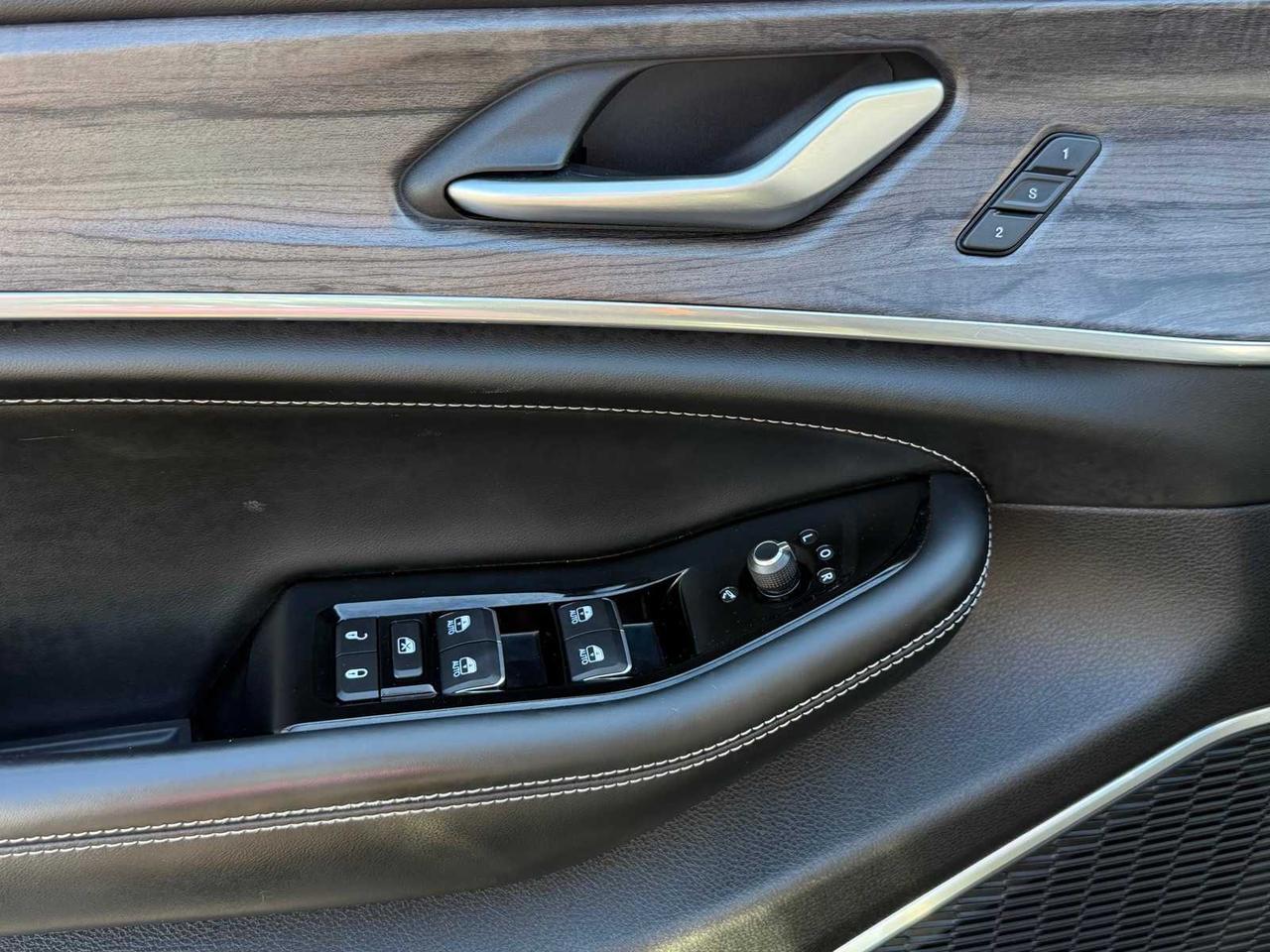 2023 Jeep Grand Cherokee L Overland Irving TX
