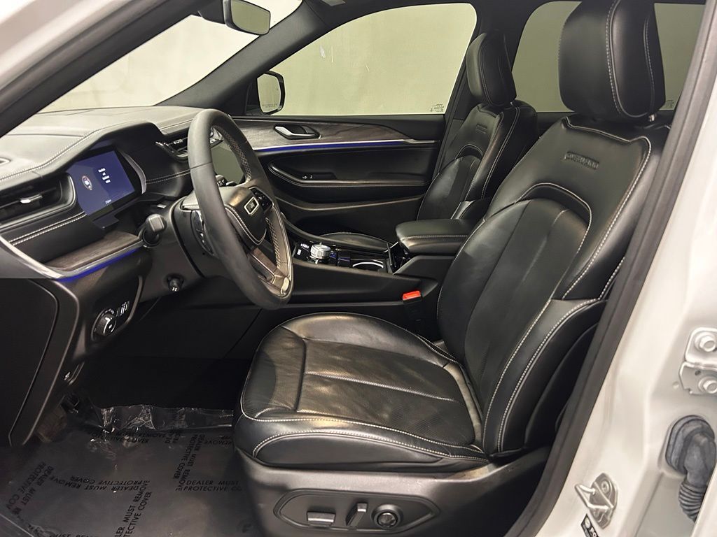 2023 Jeep Grand Cherokee L Overland Portland OR