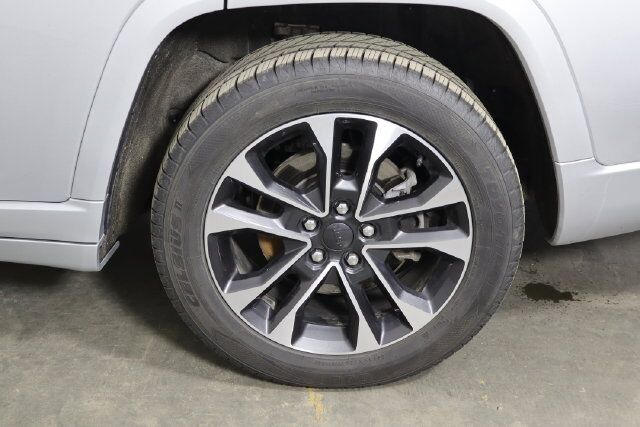 2023 Jeep Grand Cherokee L Overland Raleigh NC