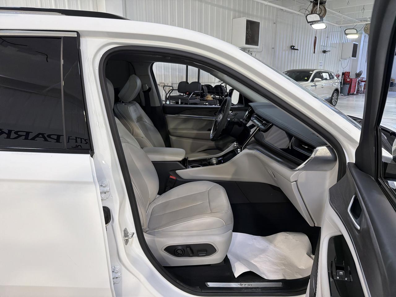 2023 Jeep Grand Cherokee L Overland San Antonio TX