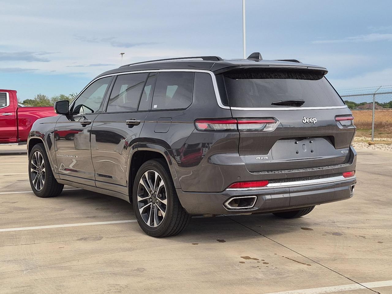 2023 Jeep Grand Cherokee L Overland Castroville TX