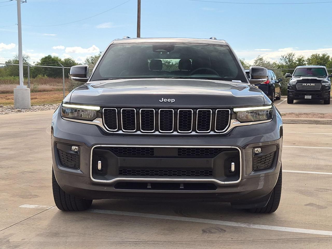 2023 Jeep Grand Cherokee L Overland Castroville TX