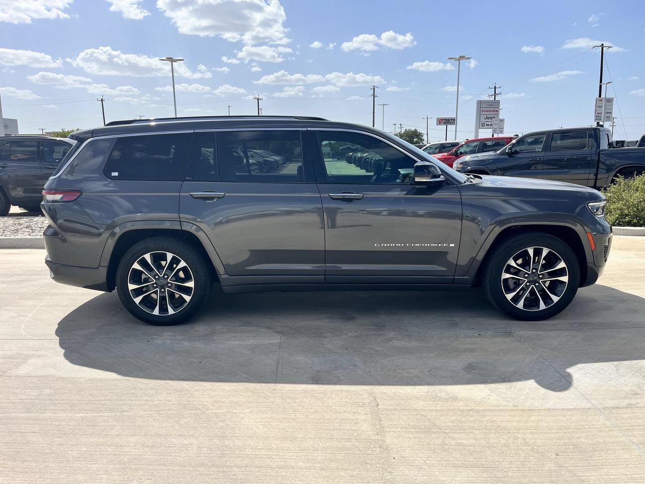 2023 Jeep Grand Cherokee L Overland