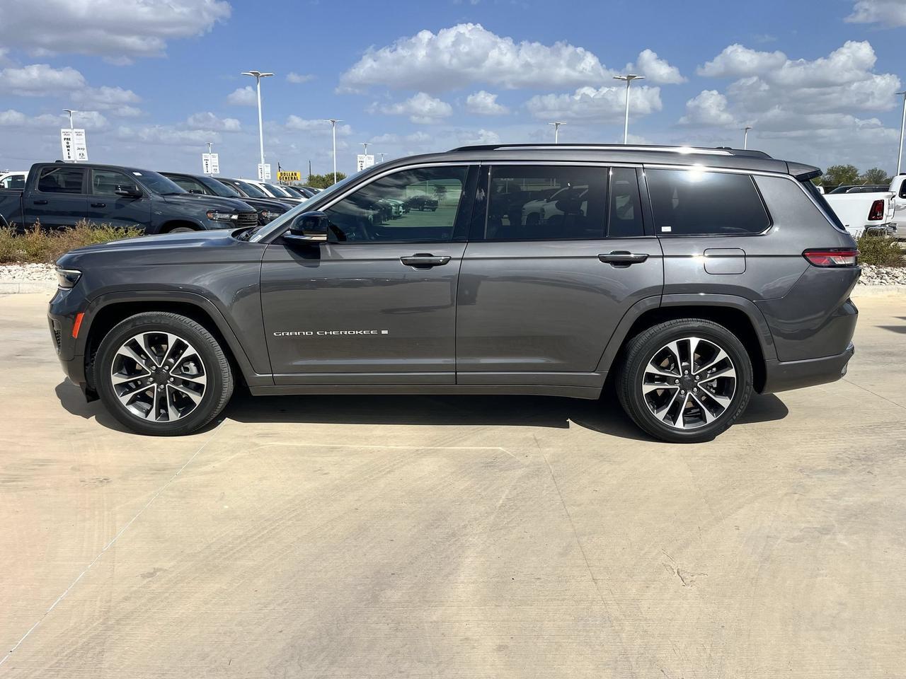 2023 Jeep Grand Cherokee L Overland Castroville TX