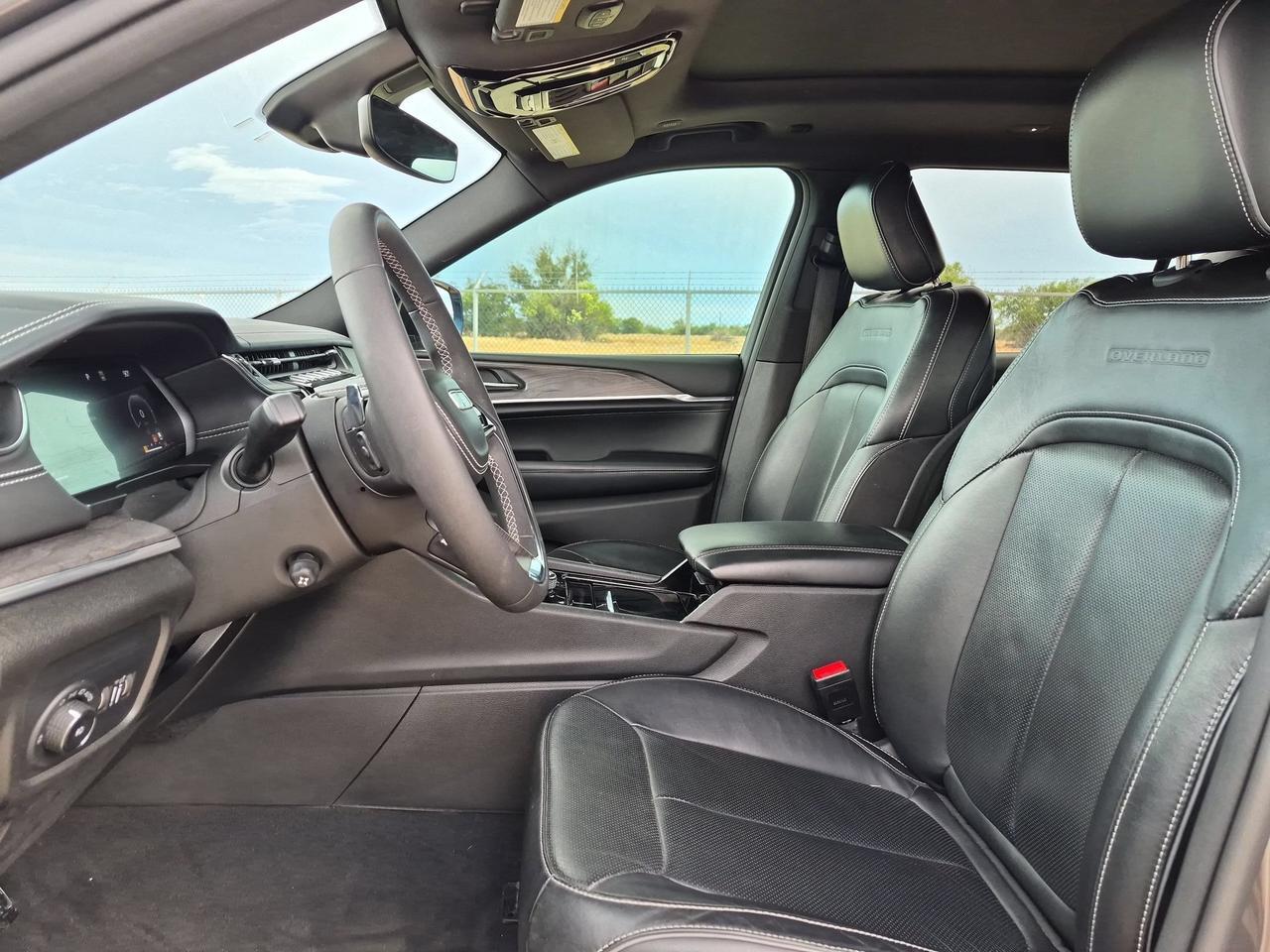 2023 Jeep Grand Cherokee L Overland Castroville TX