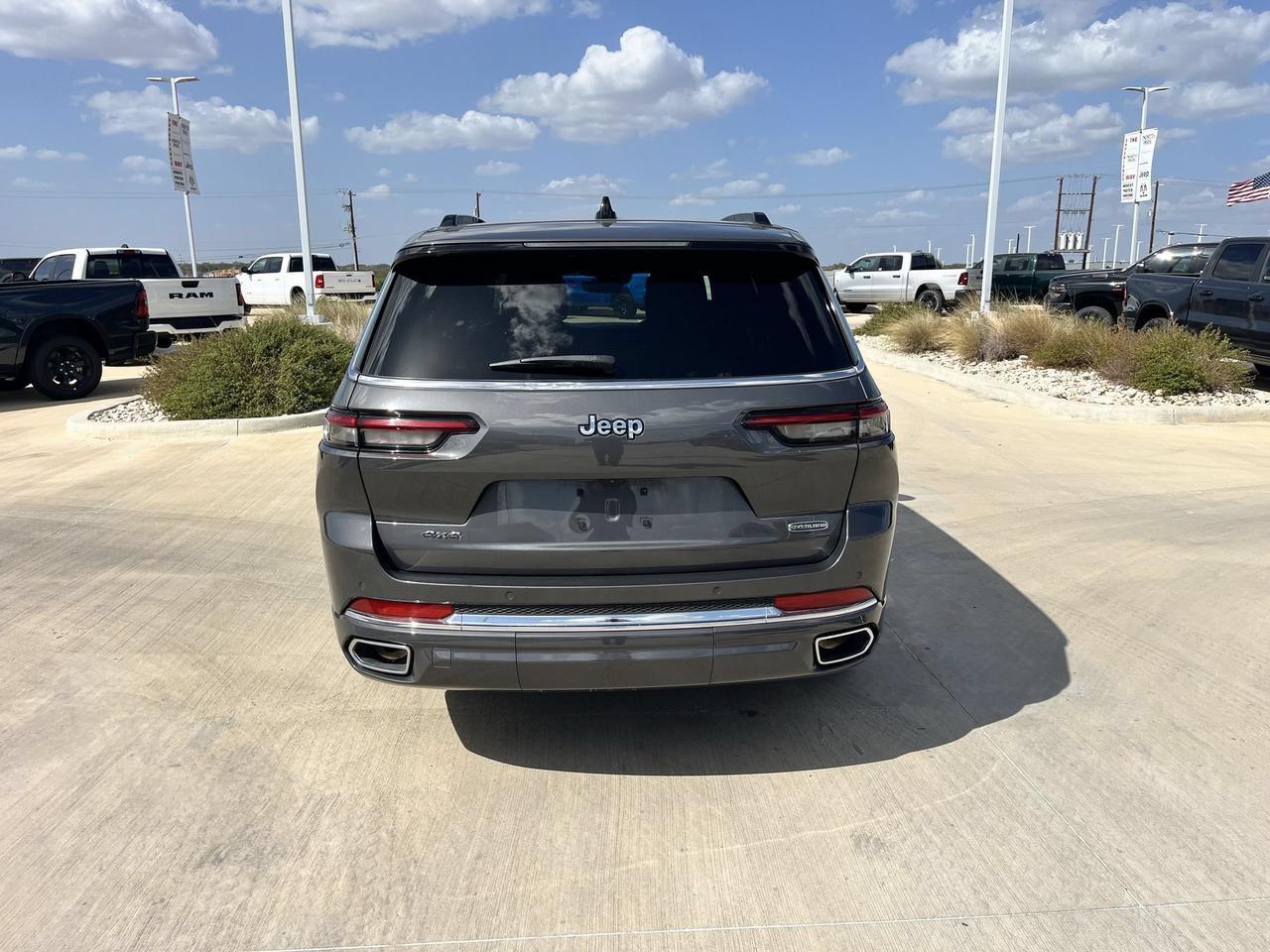 2023 Jeep Grand Cherokee L Overland Castroville TX