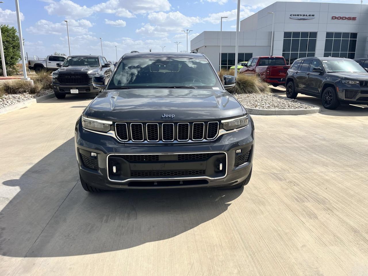2023 Jeep Grand Cherokee L Overland Castroville TX
