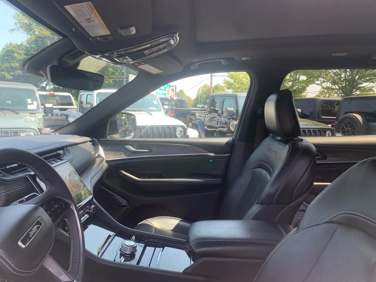 2023 Jeep Grand Cherokee L Overland Dartmouth MA