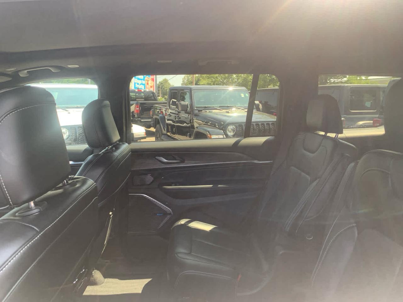 2023 Jeep Grand Cherokee L Overland Dartmouth MA