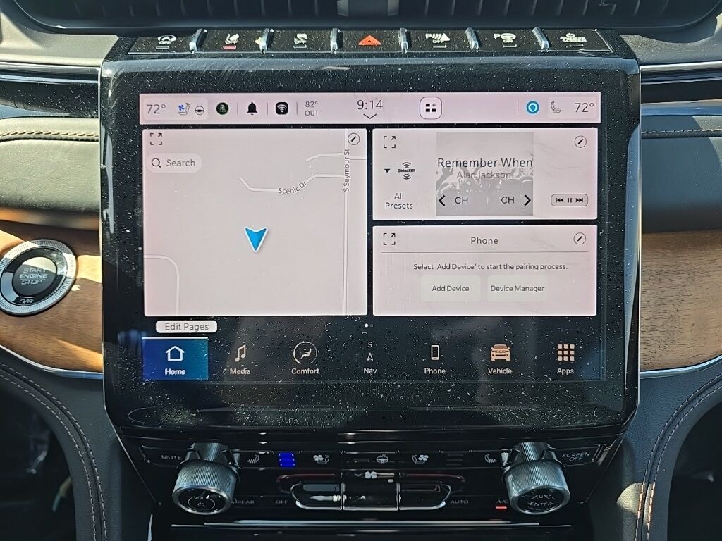 2023 Jeep Grand Cherokee L Summit 4WD 6 Passenger Fond du Lac WI