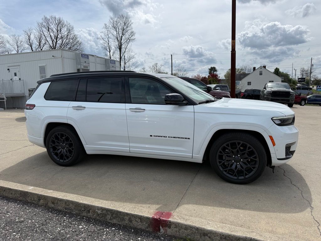 2023 Jeep Grand Cherokee L Summit Crestwood KY