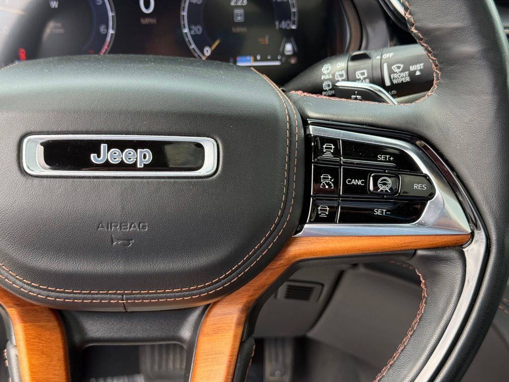 2023 Jeep Grand Cherokee L Summit Crestwood KY