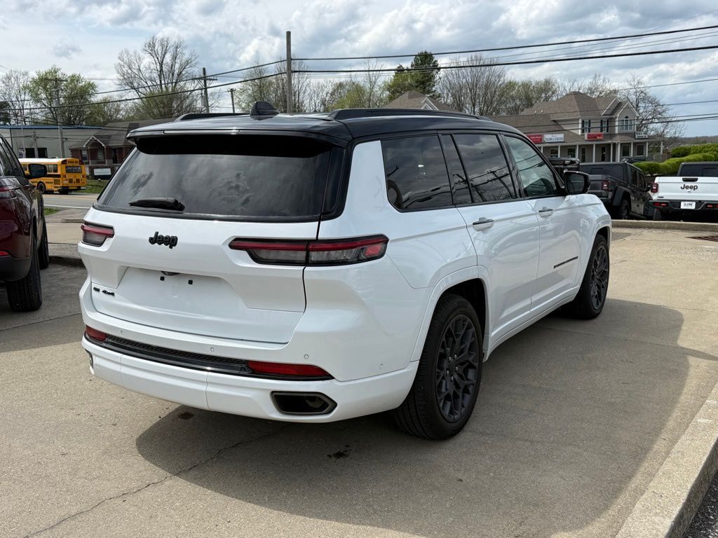 2023 Jeep Grand Cherokee L Summit Crestwood KY