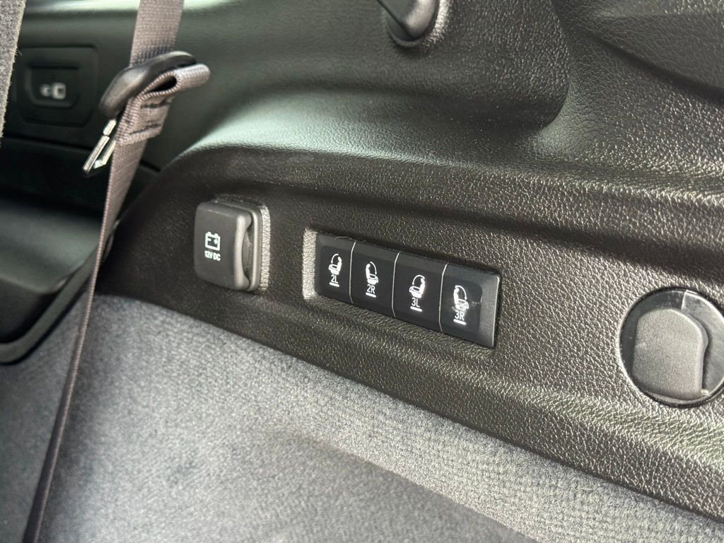 2023 Jeep Grand Cherokee L Summit Crestwood KY