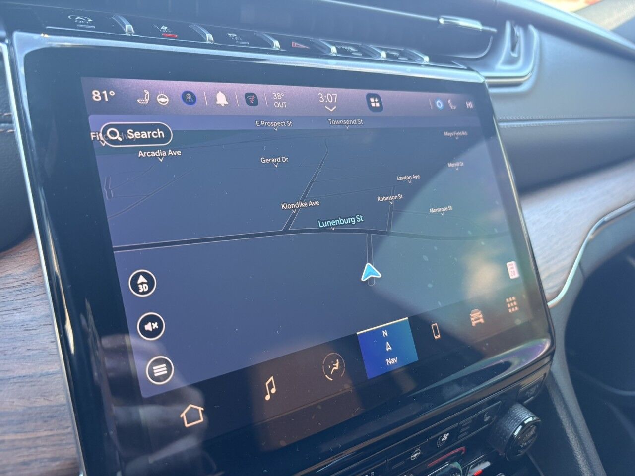 2023 Jeep Grand Cherokee L Summit Fitchburg MA