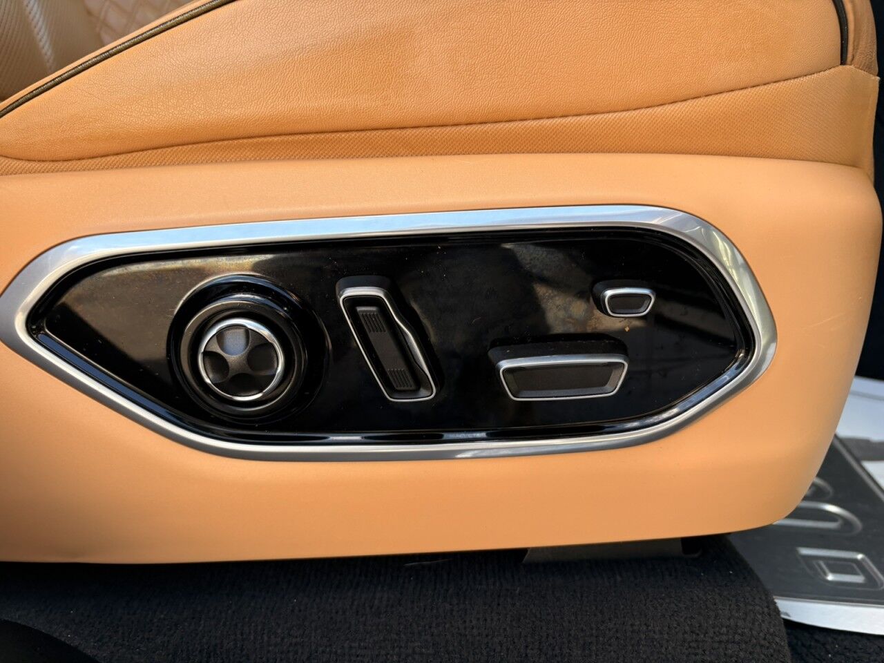 2023 Jeep Grand Cherokee L Summit Fitchburg MA